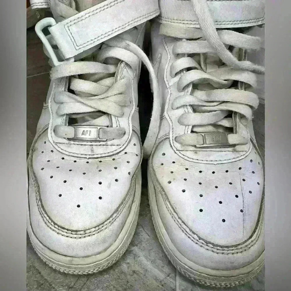 Youth Nike Air Force 1 AF1 White Mid Top Shoes Youth Size 7 - Picture 7 of 7